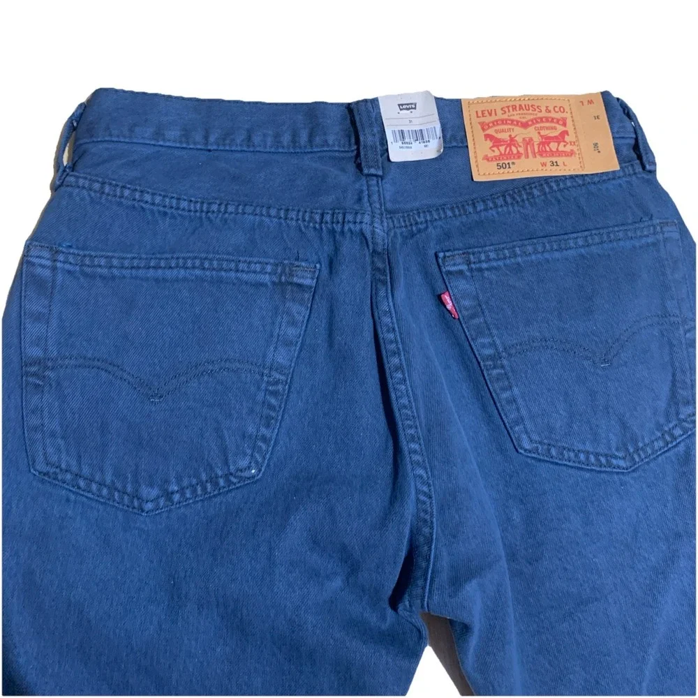 Levi's 501 Button Fly Blue Dark Cut Off‎ Shorts Mens  Size 31X12
